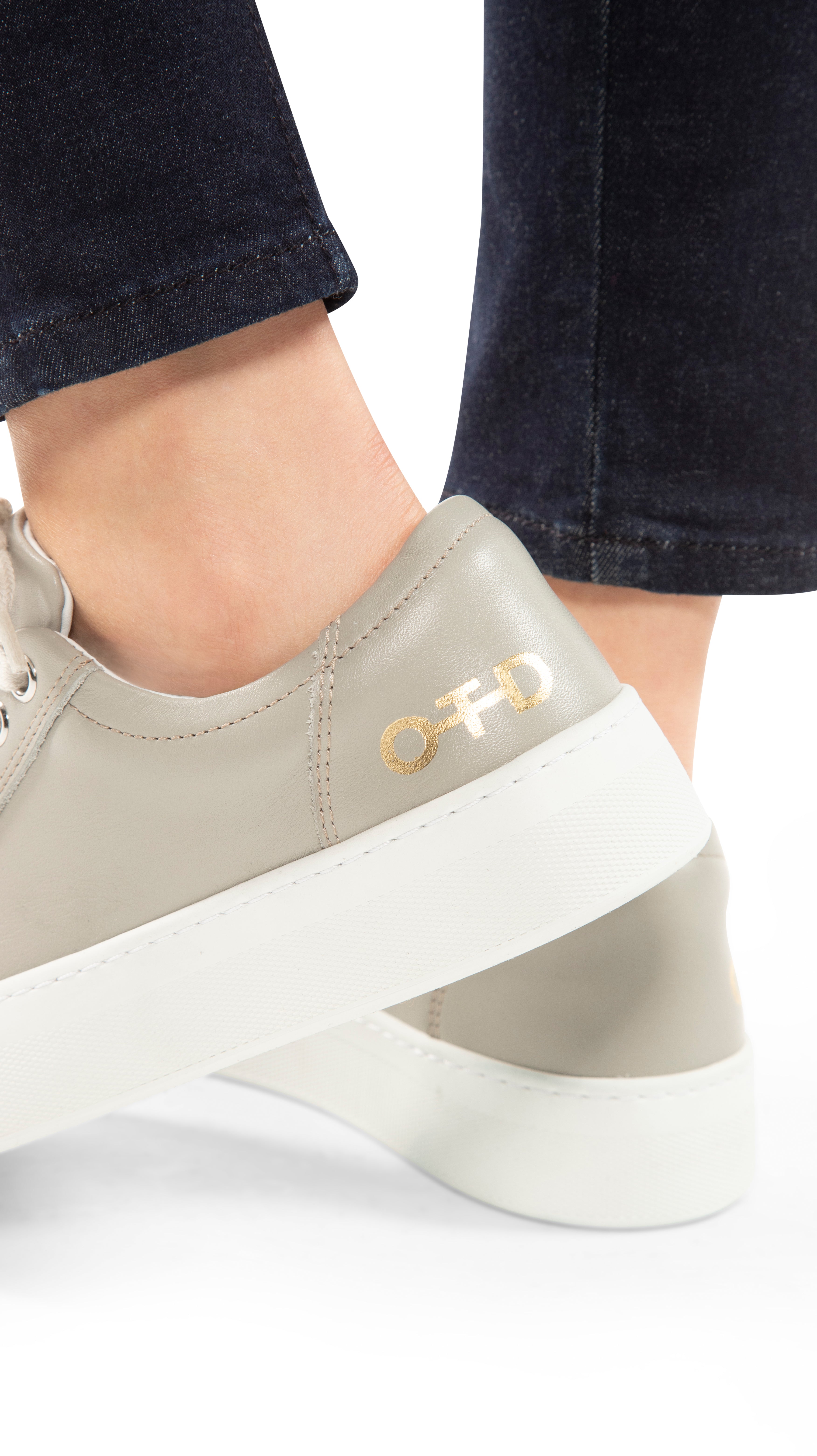Leather Low-Top Sneaker (Light Grey)